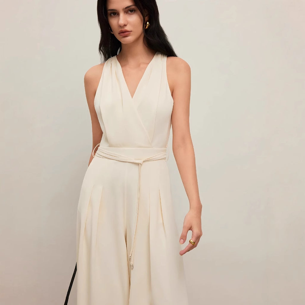 Women's Solid Color And V-neck Sleeveless Fashion Casual Jumpsuit
